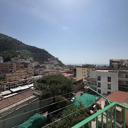 Auramare Apartment