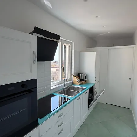 Auramare Apartment *