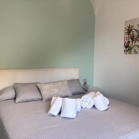 Auramare Apartment